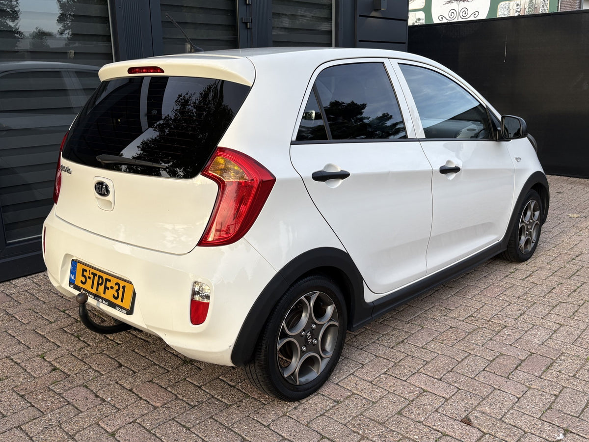 Kia Picanto 1.0 CVVT ISG R-Cross 5-drs | Airco Bodykit LM-velgen | NAP 2014 | RIJDBARE SCHADE