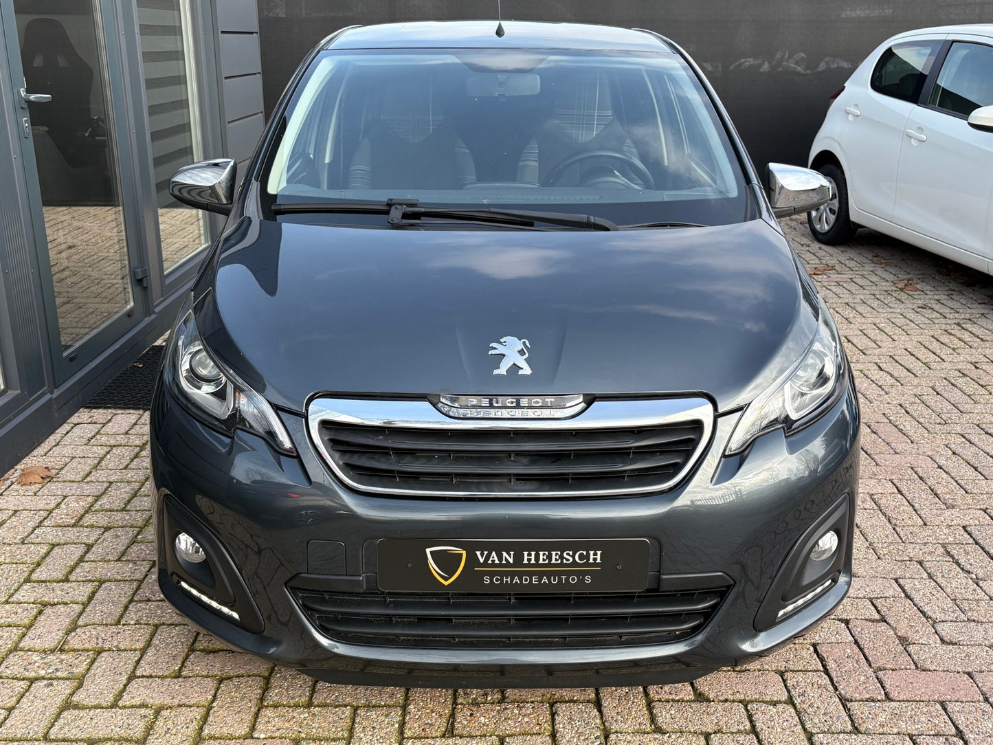 Peugeot 108 1.0 e-VTi Allure 5 deurs | Airco LED Lm-velgen | 2017 | Benzine | 97.676 km | € 5.250