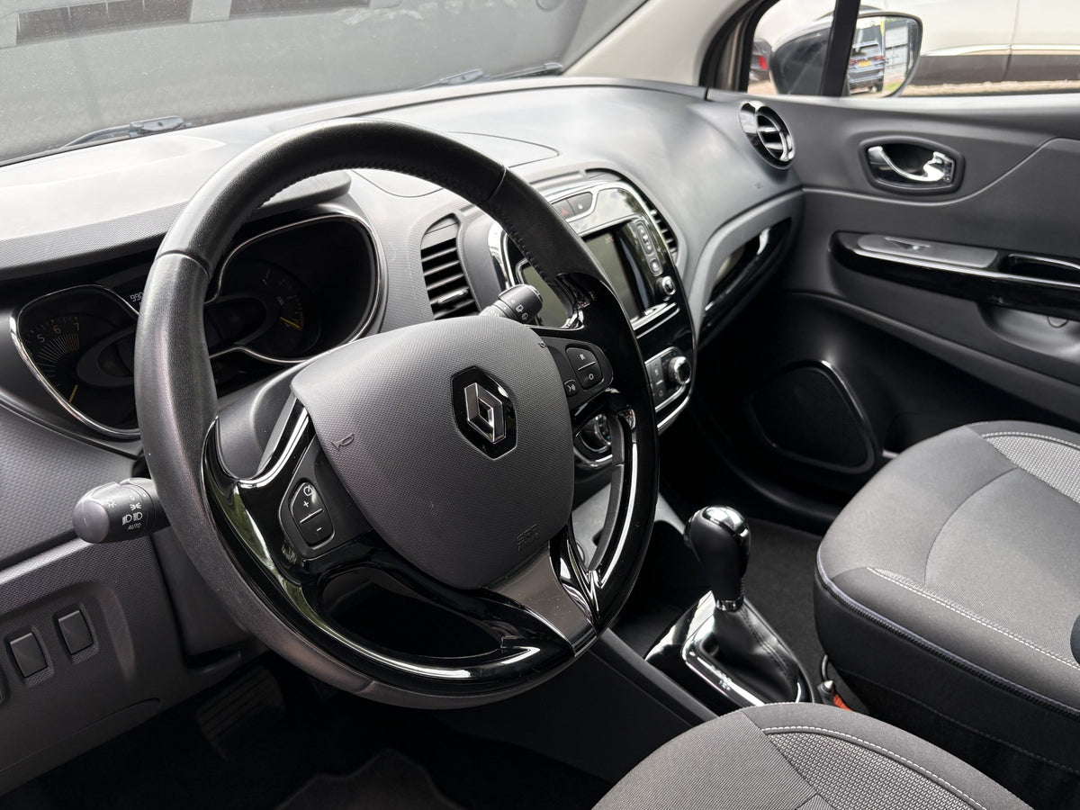 Renault Captur 1.2 TCe Dynamique AUTOMAAT | Camera Navi Trekhaak | NAP 2015 | SCHADEVRIJ