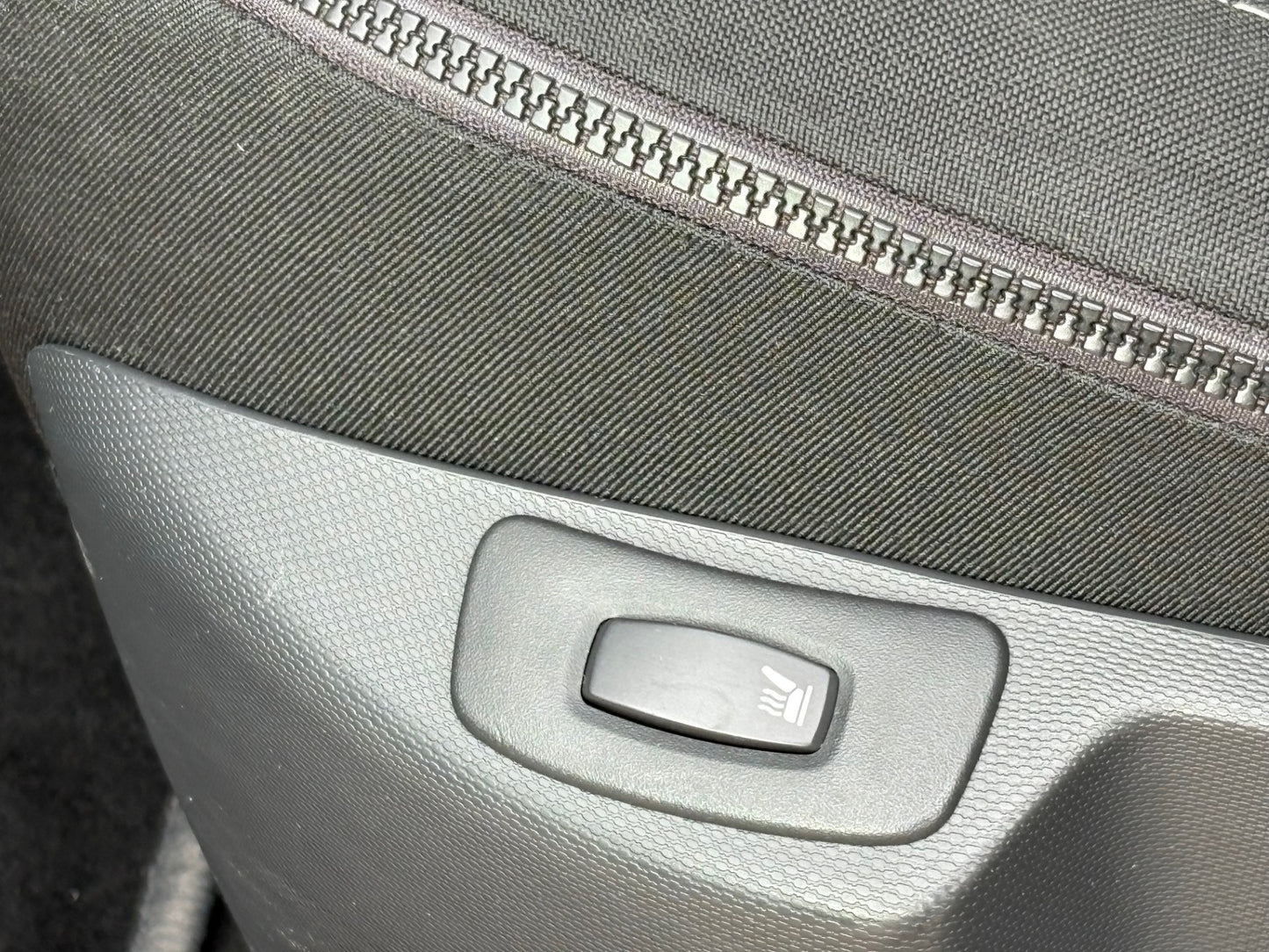 Renault Captur 0.9 TCe Dynamique | Airco Navi Camera | 2015 | Benzine | 125.728 km | € 7.450,-