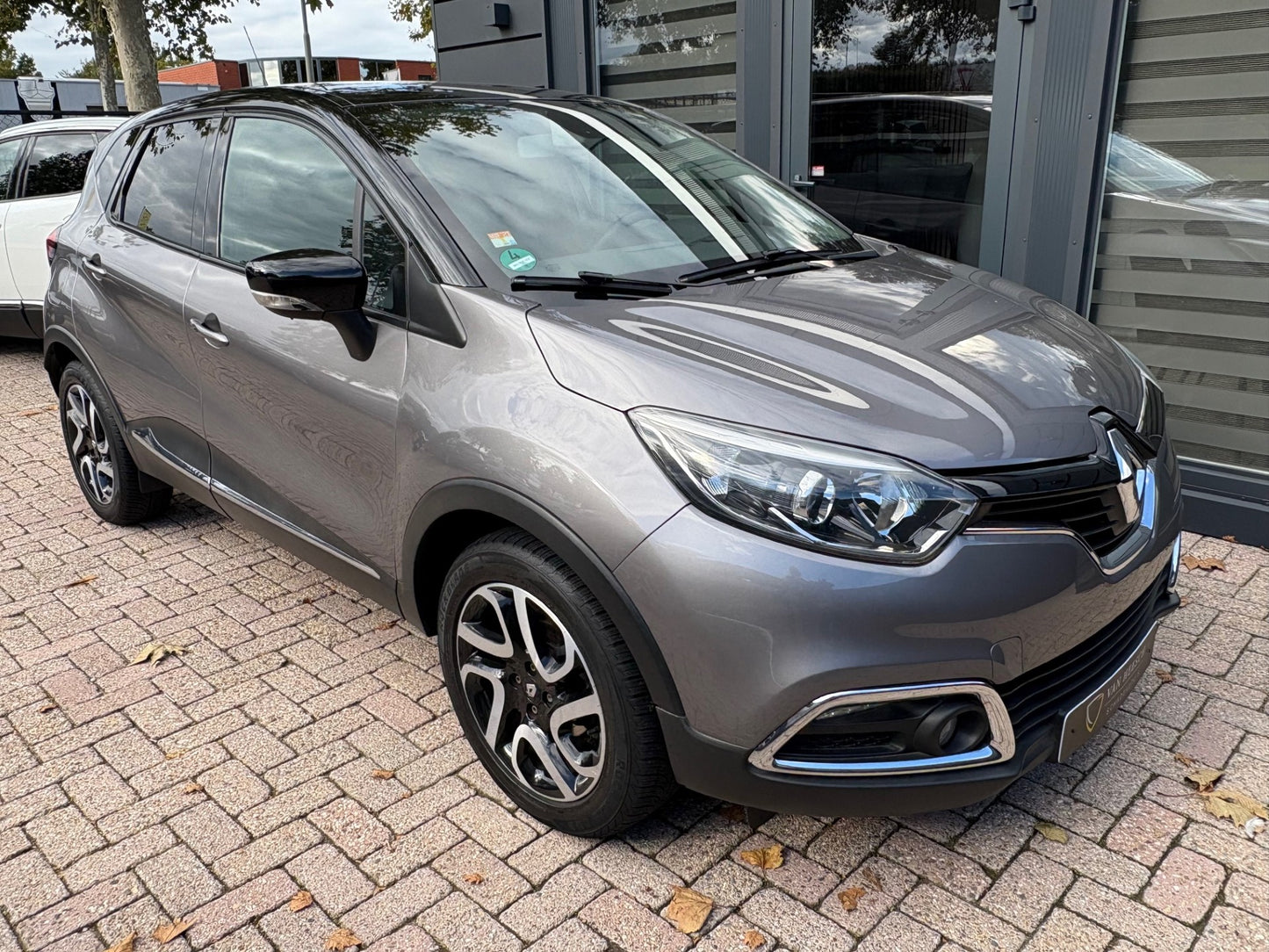 Renault Captur 0.9 TCe Dynamique | Airco Navi Camera | 2015 | Benzine | 125.728 km | € 7.450,-