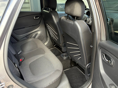 Renault Captur 0.9 TCe Dynamique | Airco Navi Camera | 2015 | Benzine | 125.728 km | € 7.450,-