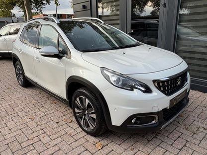 Peugeot 2008 1.2 PureTech Allure | Navi Panoramadak Camera | 2018 | Benzine | 50.430 km | € 8.450,-