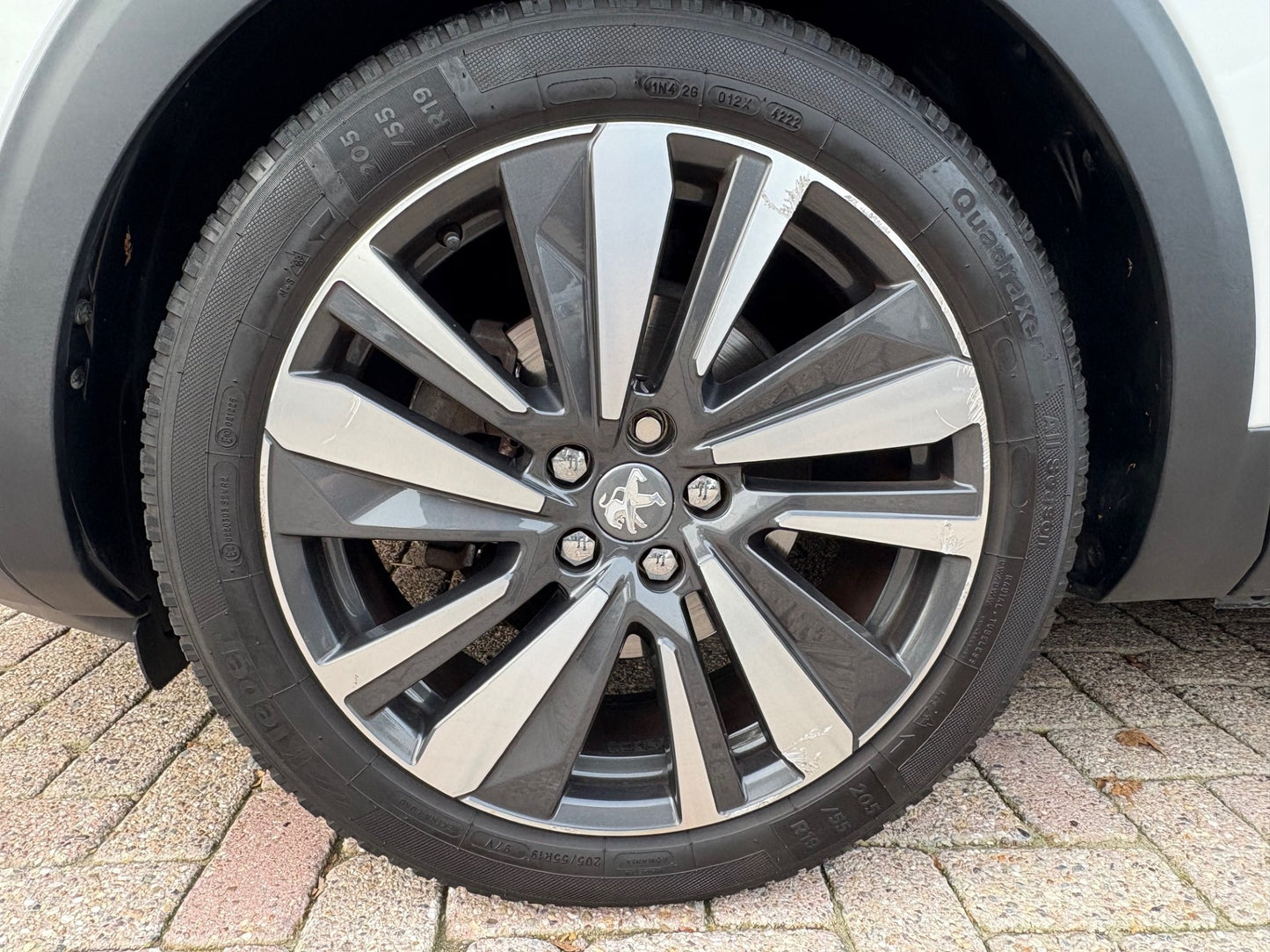 Peugeot 3008 1.2 PureTech Première | Navi Panoramadak Camera | 2017 | Benzine | 142.078 km | € 17.950,-