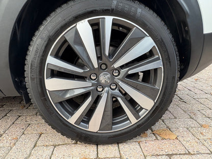 Peugeot 3008 1.2 PureTech Première | Navi Panoramadak Camera | 2017 | Benzine | 142.078 km | € 17.950,-