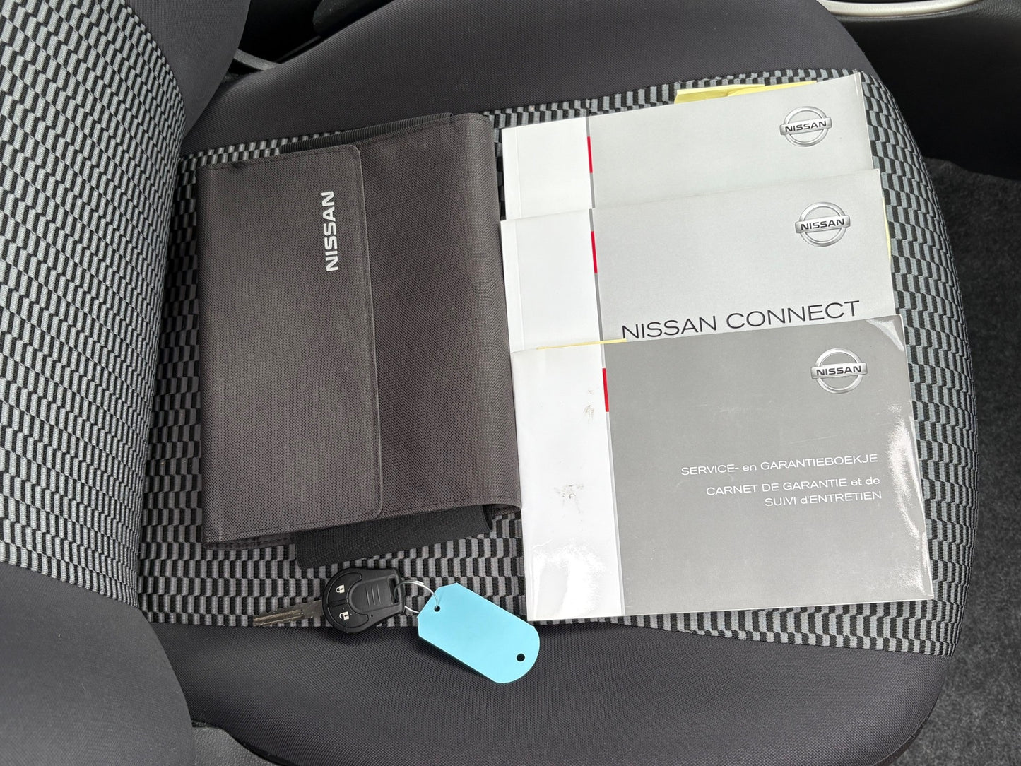 Nissan Micra 1.2 Connect Edition | Automaat Navi Lm-velgen | 2015 | Benzine | 64.477 km | € 5.950,-