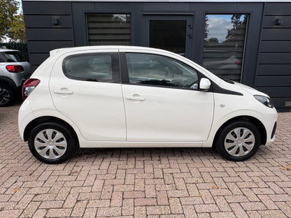 Peugeot 108 1.0 e-VTi Active 5 deurs | Airco LED Mistlampen | 2019 | Benzine | 126.061 km | € 5.450,-
