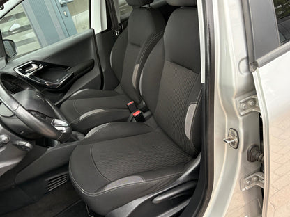 Peugeot 208 1.2 PureTech Style 5 deurs | Navi Lm-velgen Pdc | 2016 | Benzine | 102.724 km | € 5.450,-