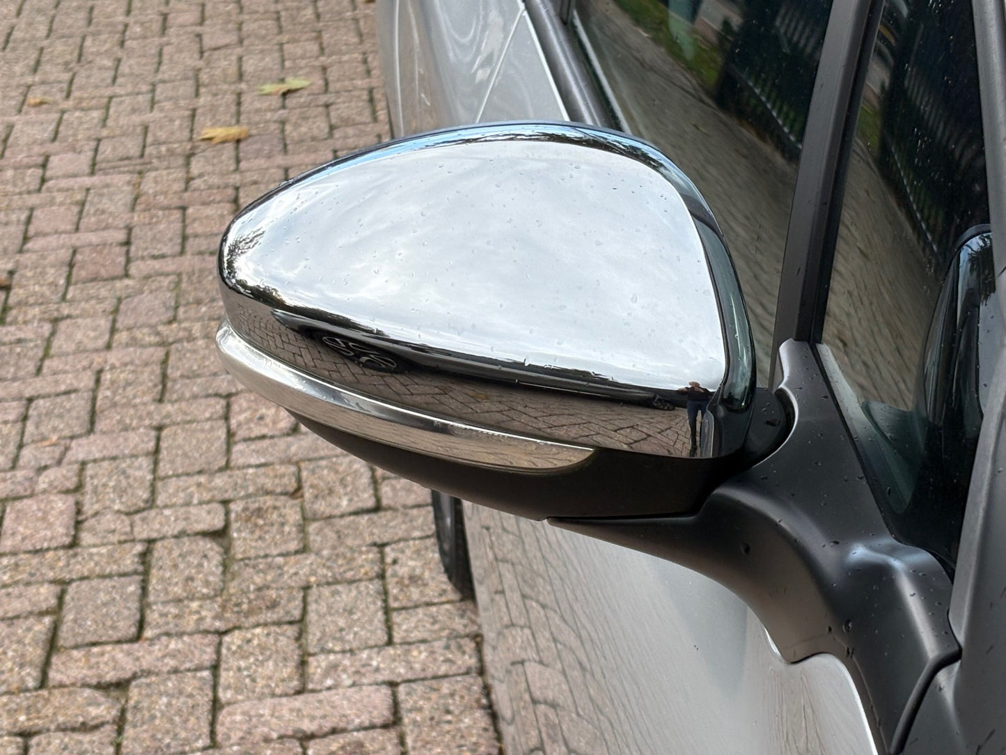 Peugeot 208 1.2 PureTech Style 5 deurs | Navi Lm-velgen Pdc | 2016 | Benzine | 102.724 km | € 5.450,-