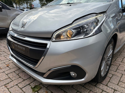 Peugeot 208 1.2 PureTech Style 5 deurs | Navi Lm-velgen Pdc | 2016 | Benzine | 102.724 km | € 5.450,-