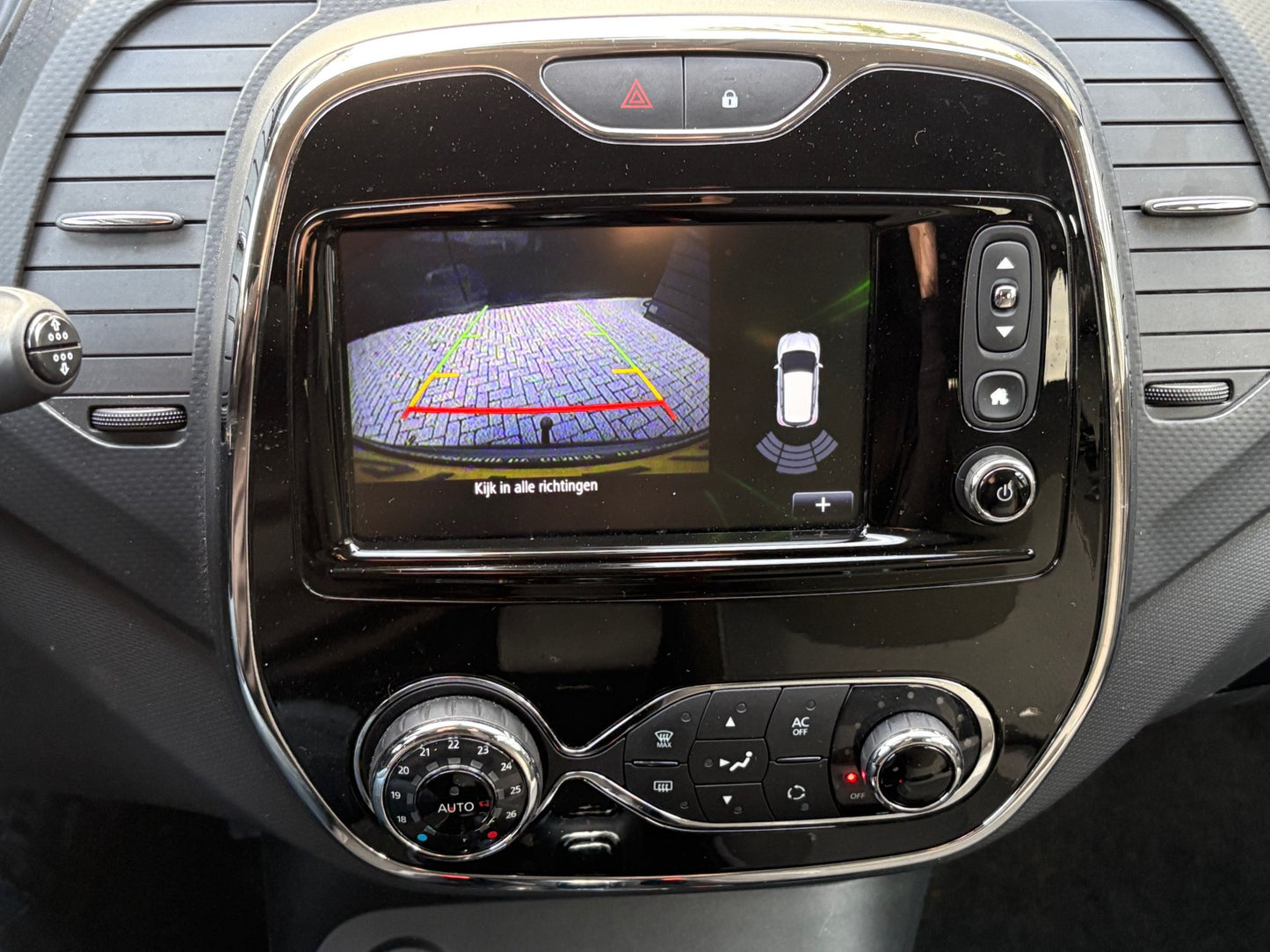 Renault Captur 1.2 TCe Dynamique | Automaat Navi Camera | 2015 | Benzine | 96.881 km | € 10.950,-