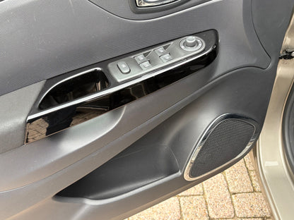 Renault Captur 1.2 TCe Dynamique | Automaat Navi Camera | 2015 | Benzine | 96.881 km | € 10.950,-