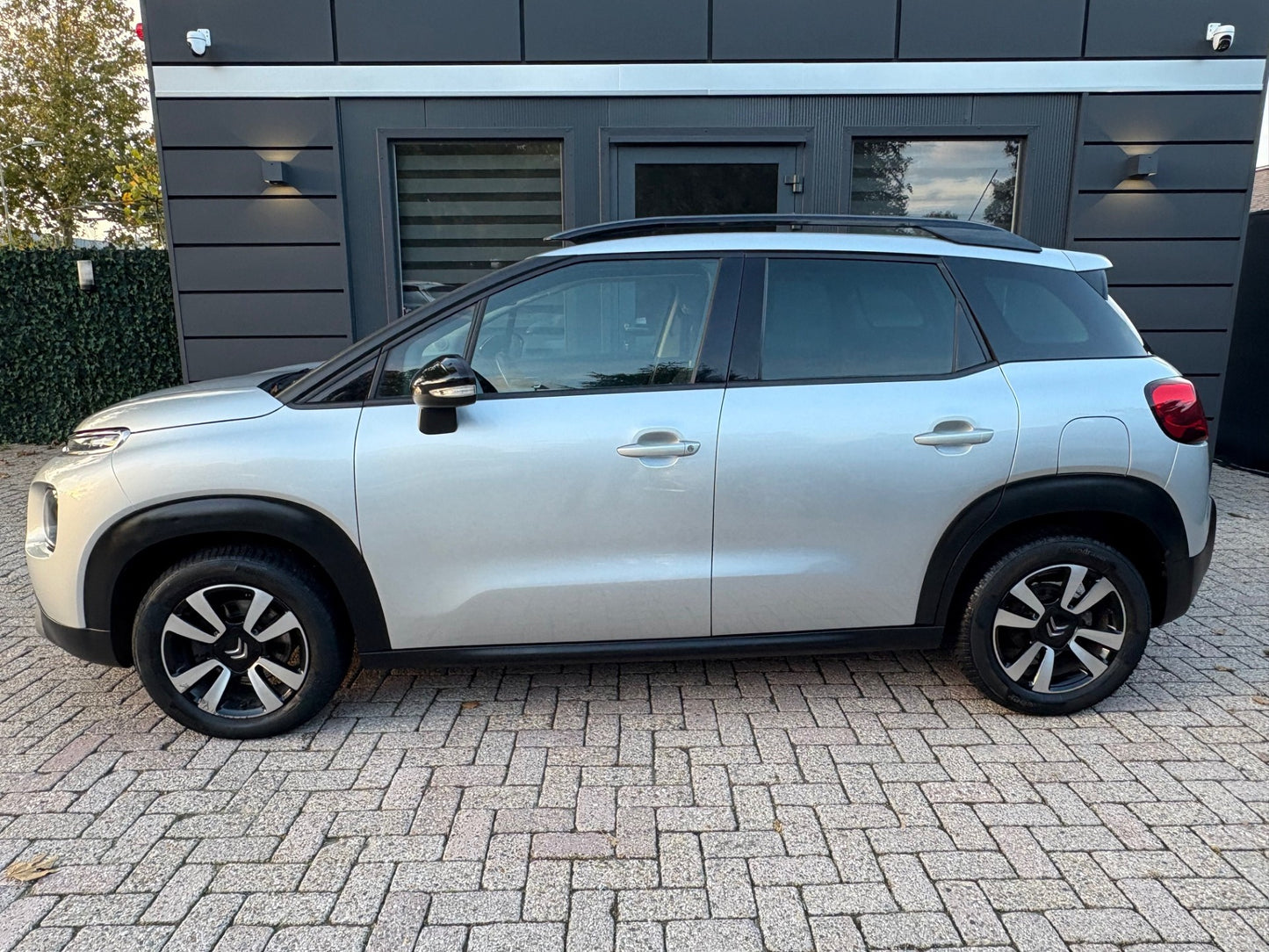 Citroen C3 Aircross 1.2 PureTech Shine | Navi Panoramadak Pdc | 2019 | Benzine | 90.759 km | € 9.450,-