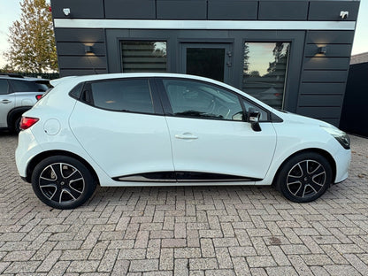 Renault Clio 0.9 TCe Night & Day | Navi Pdc Lm-velgen | 2013 | Benzine | 86.428 km | € 7.950,-