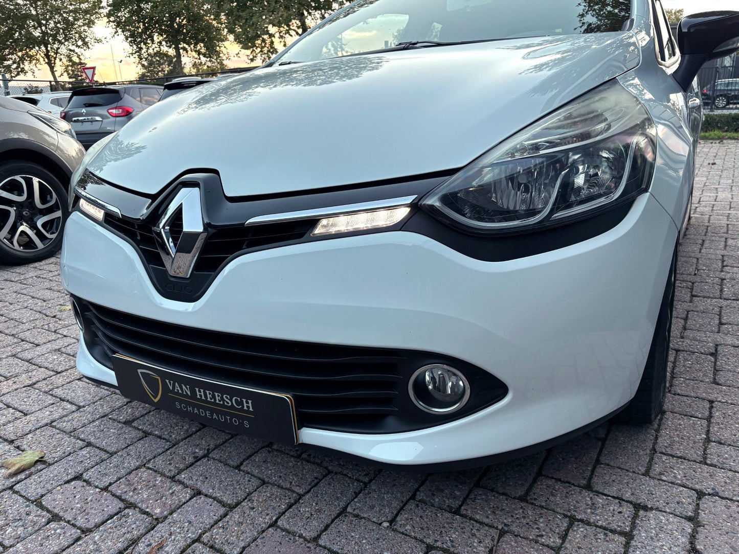 Renault Clio 0.9 TCe Night & Day | Navi Pdc Lm-velgen | 2013 | Benzine | 86.428 km | € 7.950,-