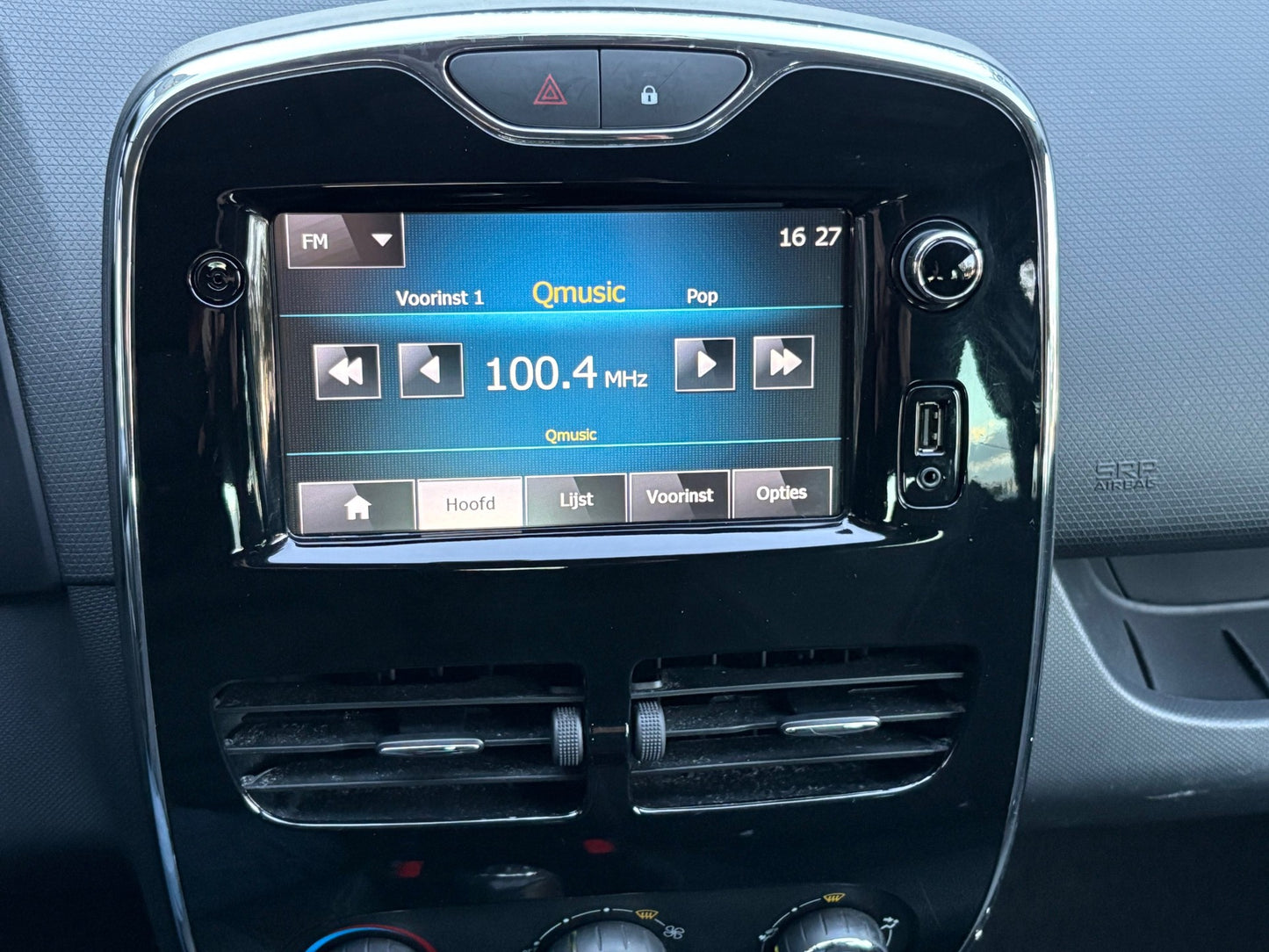 Renault Clio 0.9 TCe Night & Day | Navi Pdc Lm-velgen | 2013 | Benzine | 86.428 km | € 7.950,-