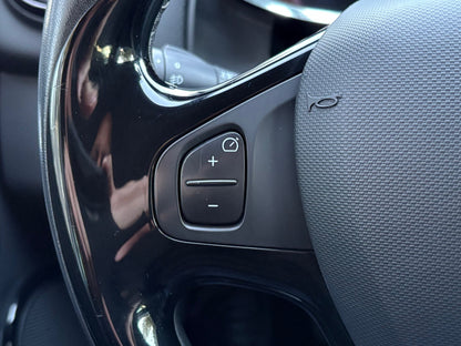 Renault Clio 0.9 TCe Night & Day | Navi Pdc Lm-velgen | 2013 | Benzine | 86.428 km | € 7.950,-