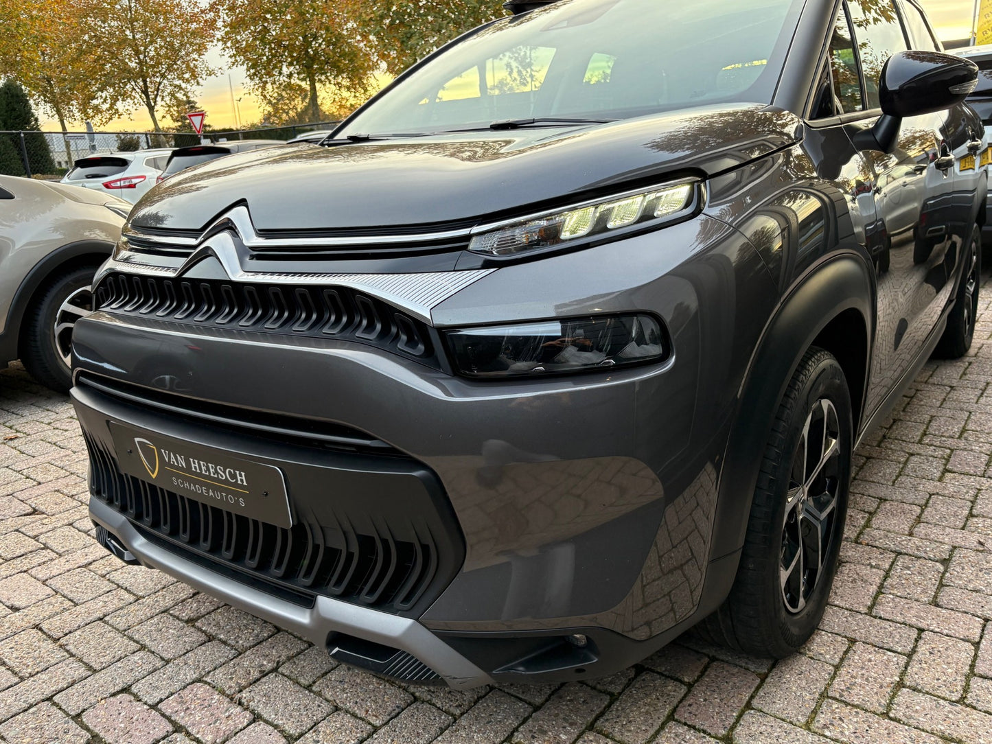 Citroen C3 Aircross 1.2 PureTech Shine | Automaat Panoramadak | 2022 | Benzine | 105.856 km | € 13.950,-